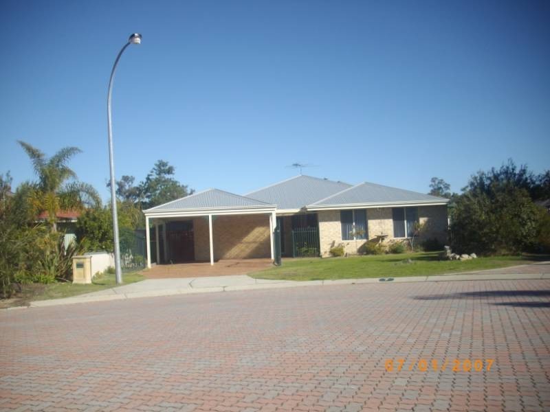 7 Tudor Court, Parmelia WA 6167