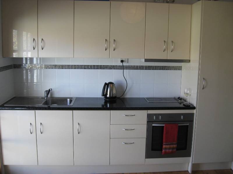 10 Medina Avenue, Medina WA 6167