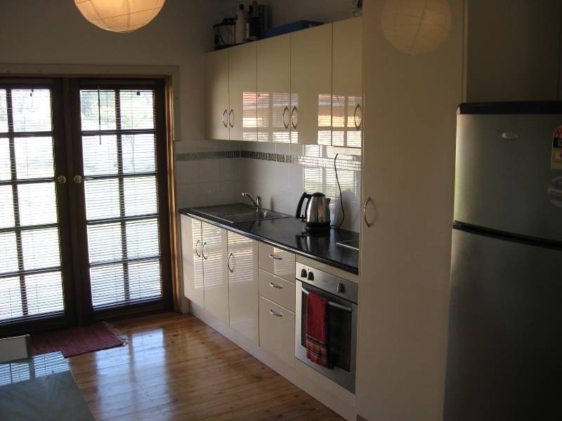 10 Medina Avenue, Medina WA 6167