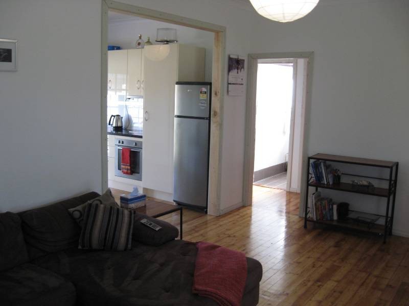 10 Medina Avenue, Medina WA 6167