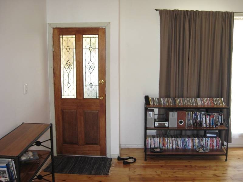 10 Medina Avenue, Medina WA 6167