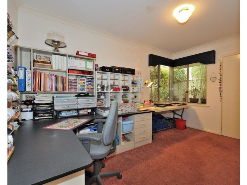 6 Turtle Point Cove, Jandakot WA 6164