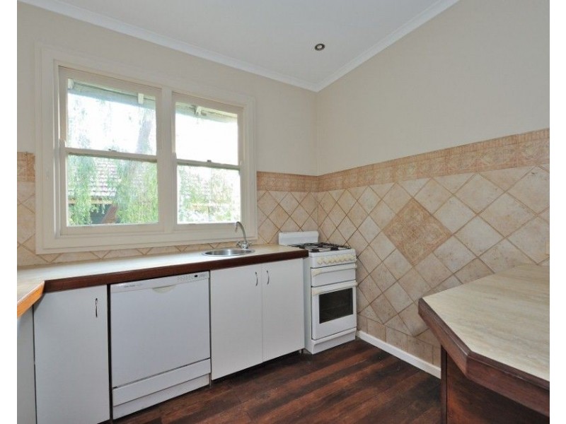 24 Atkinson Rd, Medina WA 6167