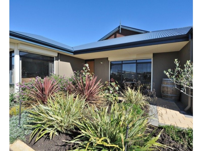 12  Dennis Retreat, Baldivis WA 6171