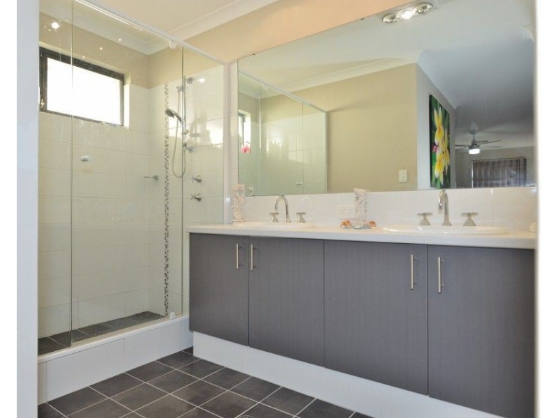 12  Dennis Retreat, Baldivis WA 6171