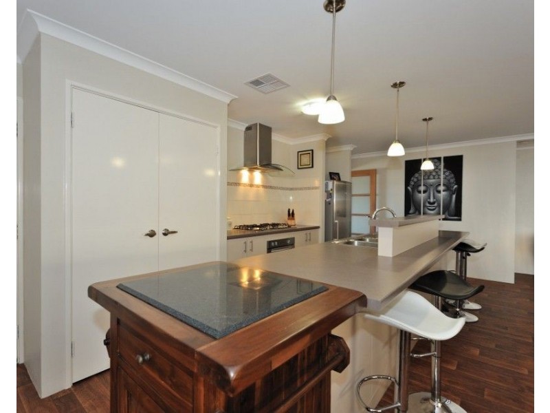 12  Dennis Retreat, Baldivis WA 6171