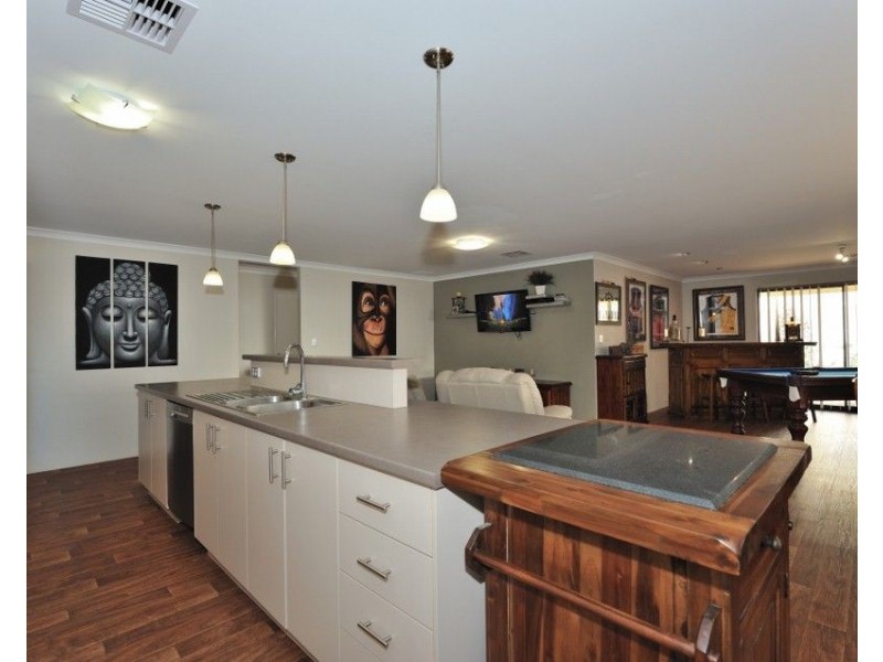 12  Dennis Retreat, Baldivis WA 6171