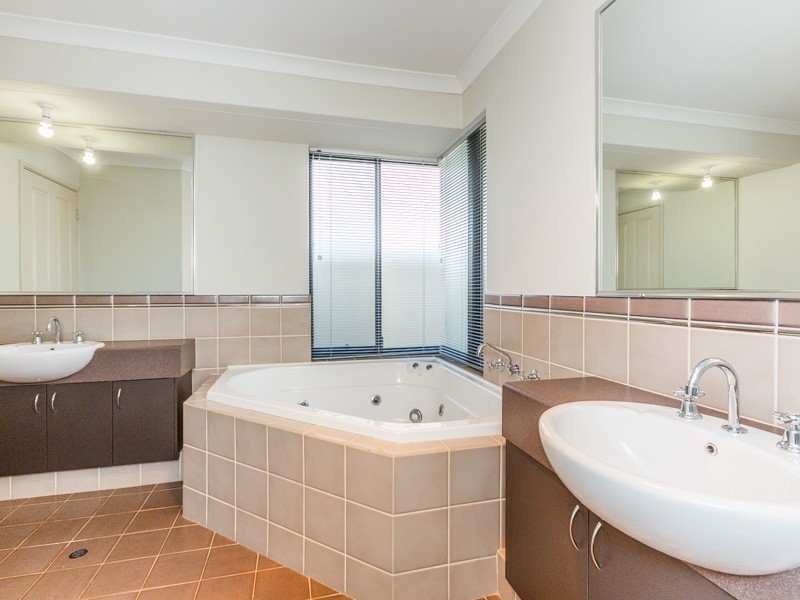 8 Coldicott Terrace, Baldivis WA 6171