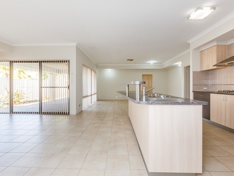 8 Coldicott Terrace, Baldivis WA 6171