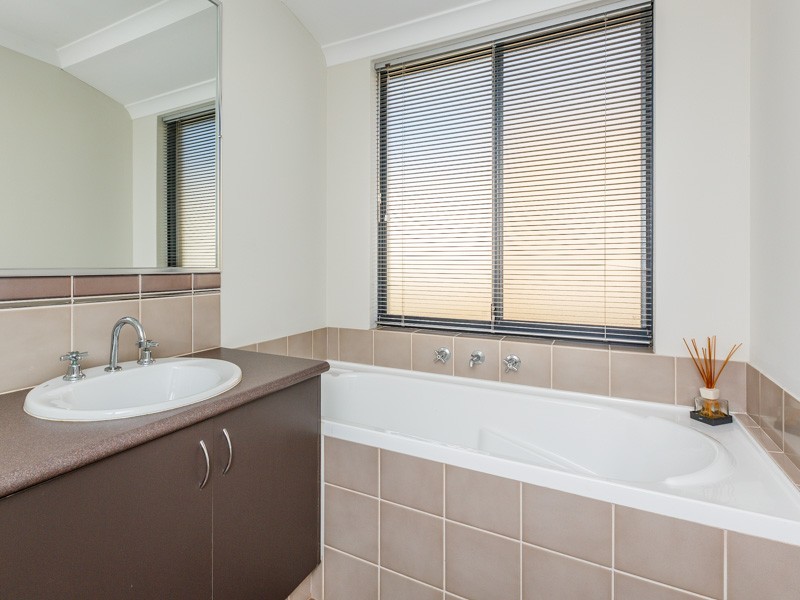 8 Coldicott Terrace, Baldivis WA 6171