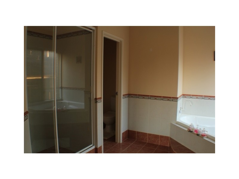 95 Glen Iris Drive, Jandakot WA 6164