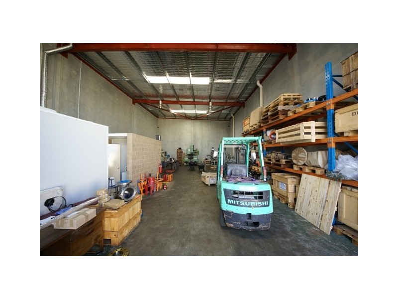 Unit 1 / 4 Garino Rise, Wangara WA 6065