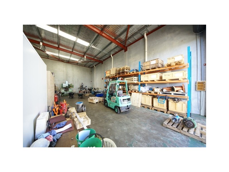 Unit 1 / 4 Garino Rise, Wangara WA 6065