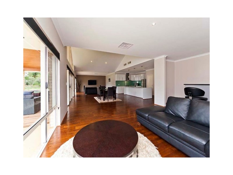 72 Marri Park Drive, Casuarina WA 6167
