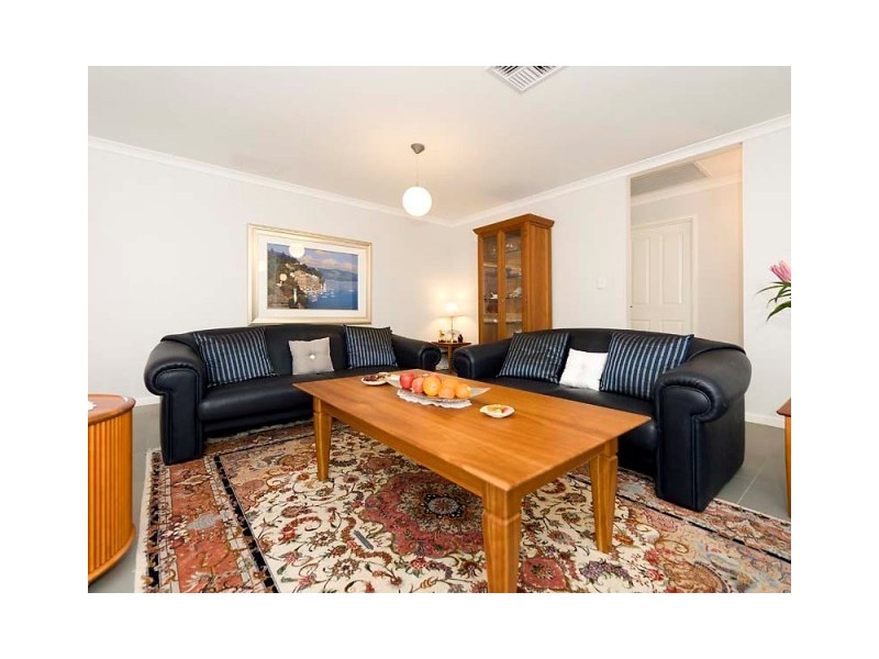 11 Berry Way, Bertram WA 6167