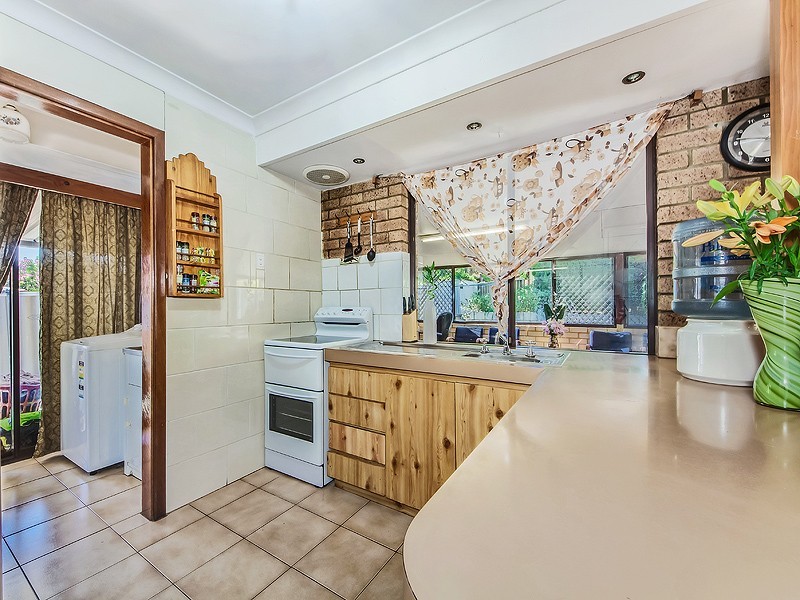 7 Cowlishaw Rise, Parmelia WA 6167