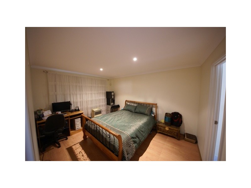 21 McNairn Crss, Leda WA 6170