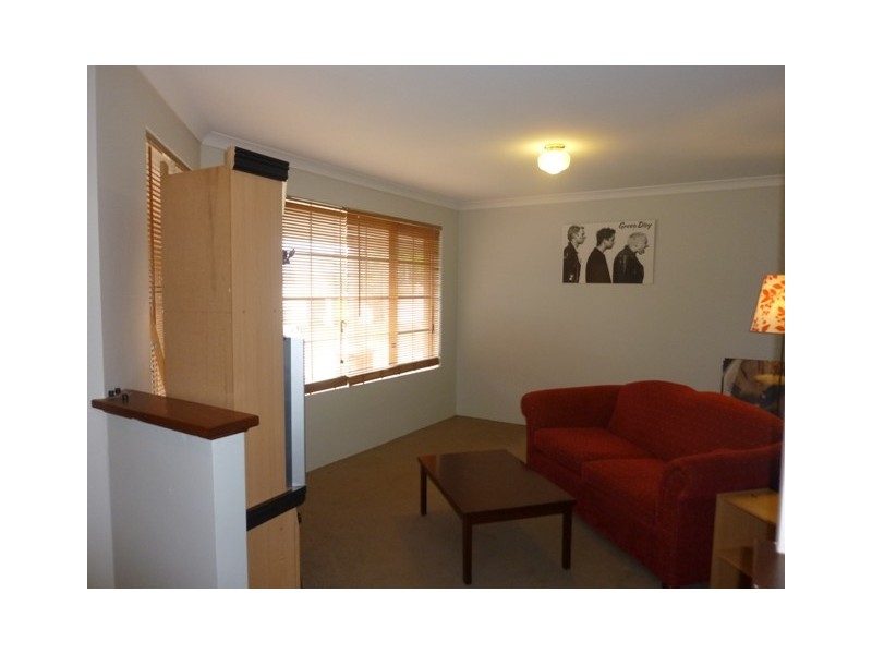 2 Cobia Rise, Warnbro WA 6169