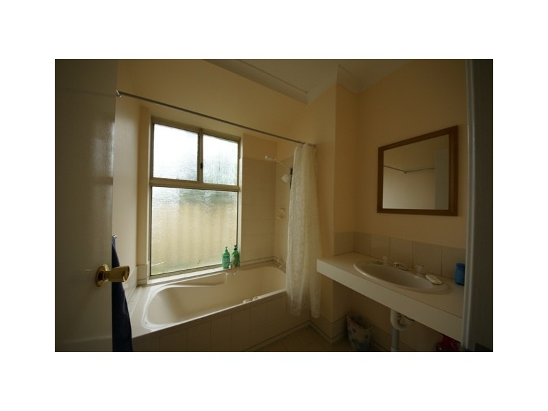 28 Sloan Drive, Leda WA 6170