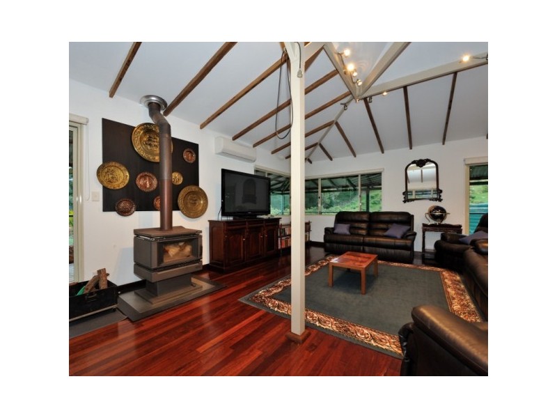 64 Canns Road, Bedfordale WA 6112