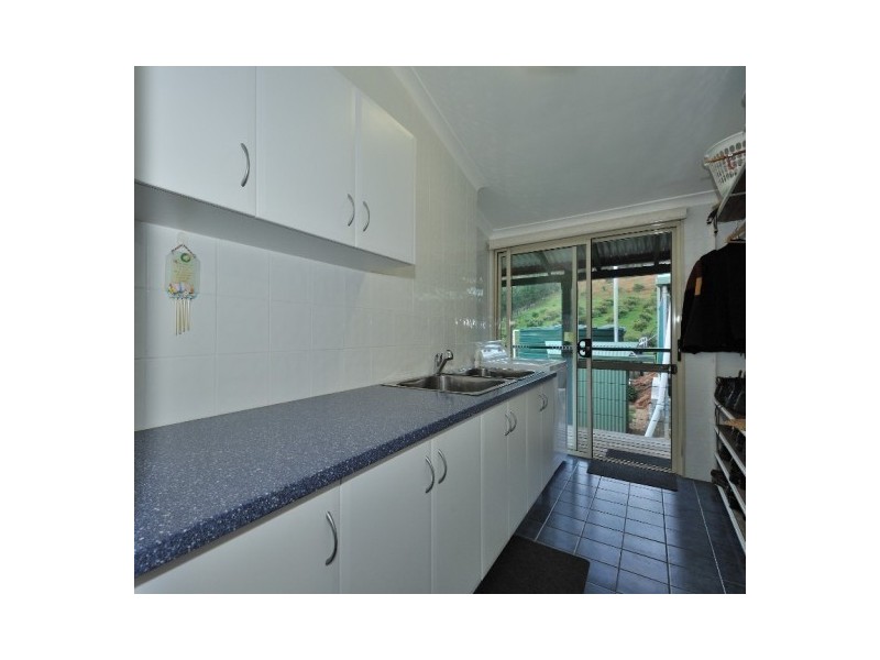 64 Canns Road, Bedfordale WA 6112