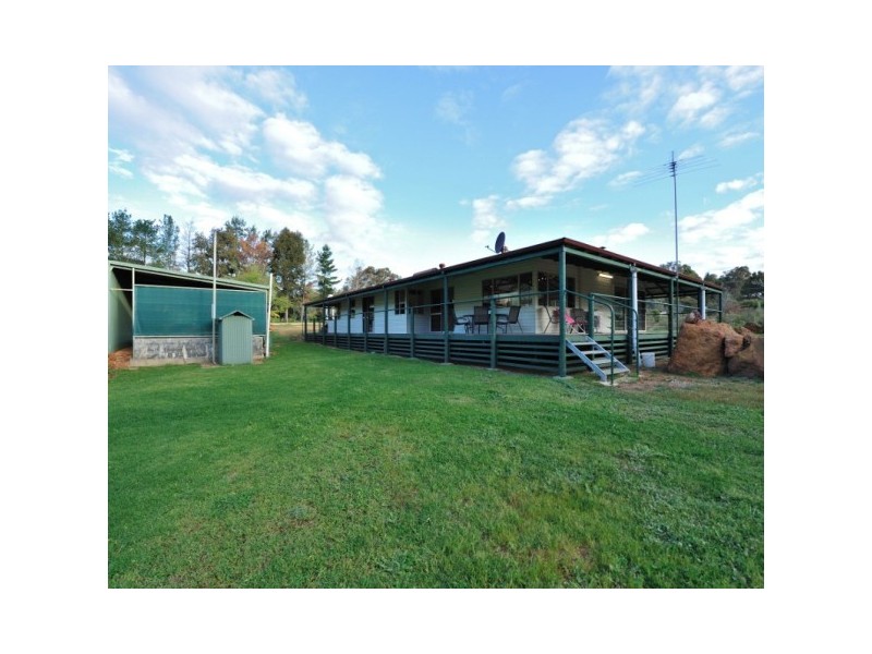 64 Canns Road, Bedfordale WA 6112