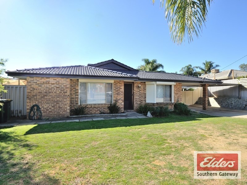 19 Bournan Heights, Parmelia WA 6167