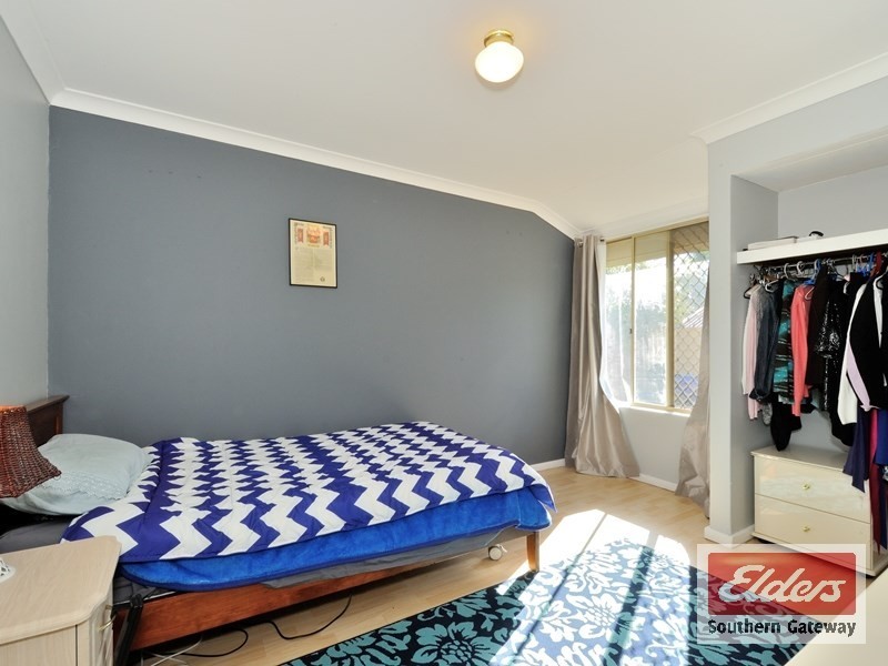 19 Bournan Heights, Parmelia WA 6167