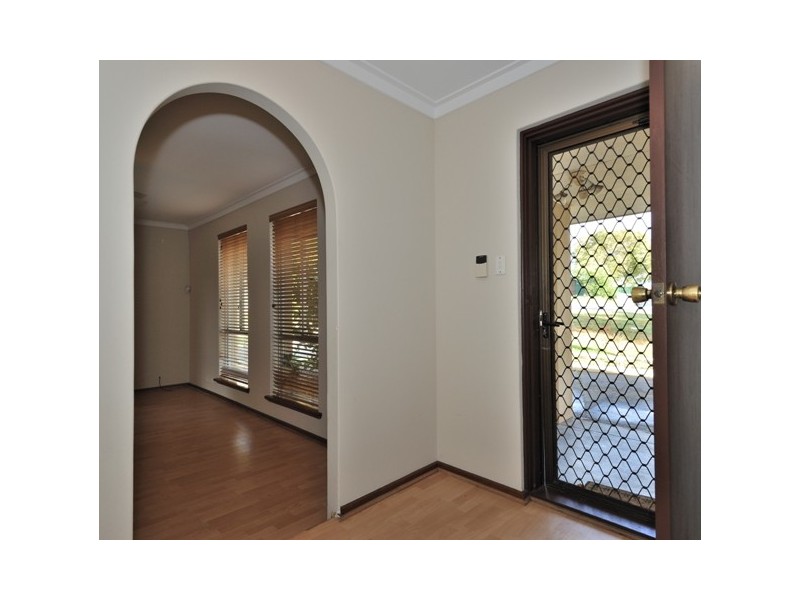 10 Nutcher Way, Parmelia WA 6167