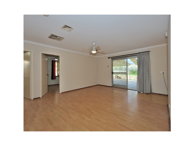 10 Nutcher Way, Parmelia WA 6167