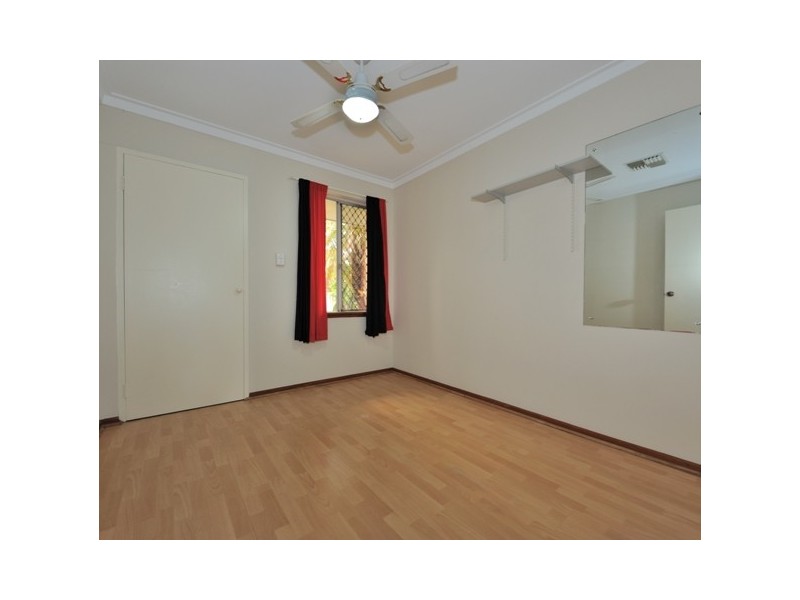 10 Nutcher Way, Parmelia WA 6167