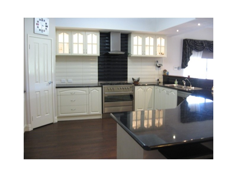 41 Fielder Road, Serpentine WA 6125