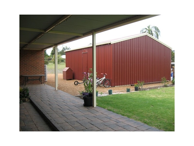 41 Fielder Road, Serpentine WA 6125