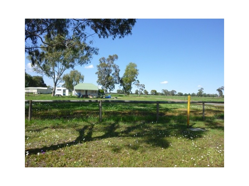 19 Randell Road, Mardella WA 6125