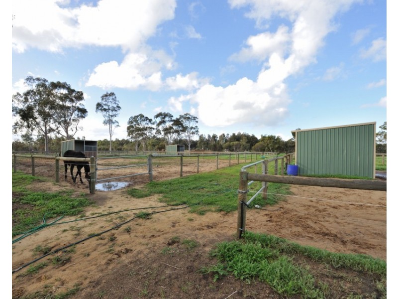 19 Randell Road, Mardella WA 6125