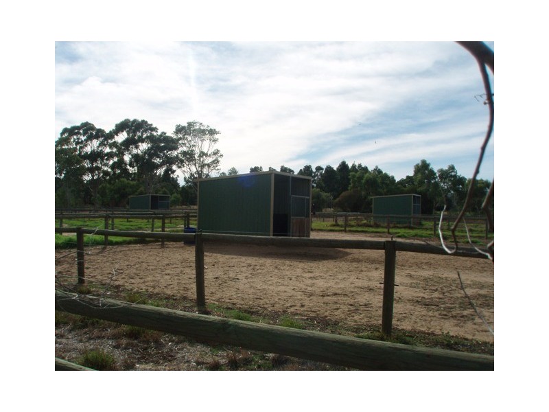 19 Randell Road, Mardella WA 6125