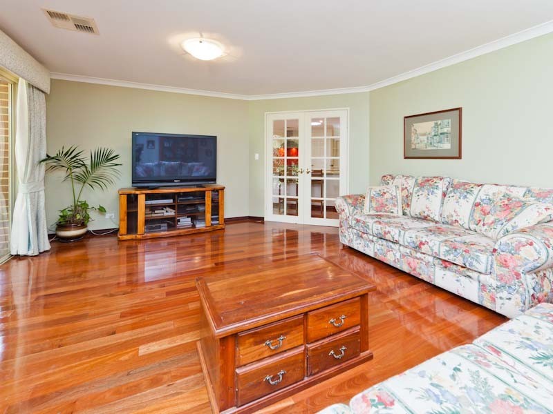 29 Surflin Court, Casuarina WA 6167