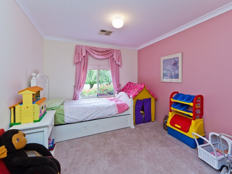 29 Surflin Court, Casuarina WA 6167