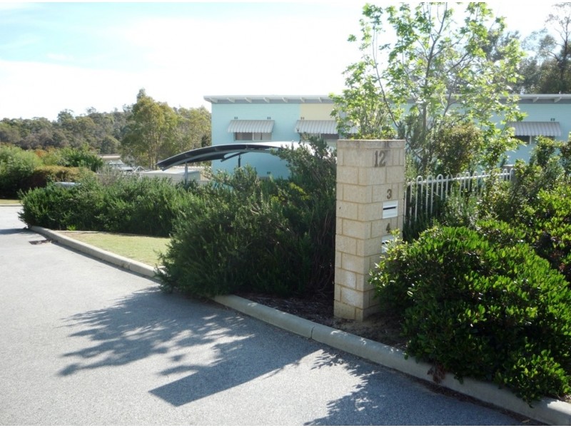 3/12 Edmund Way, Calista WA 6167