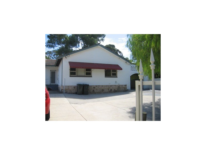 7 Elmslie Street, Orelia WA 6167