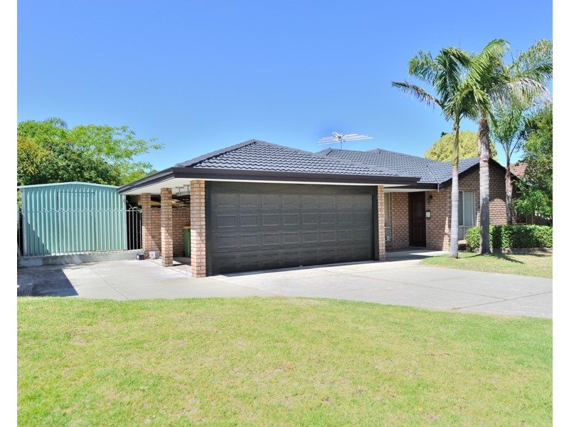 65 Lachlan Way, Bibra Lake WA 6163