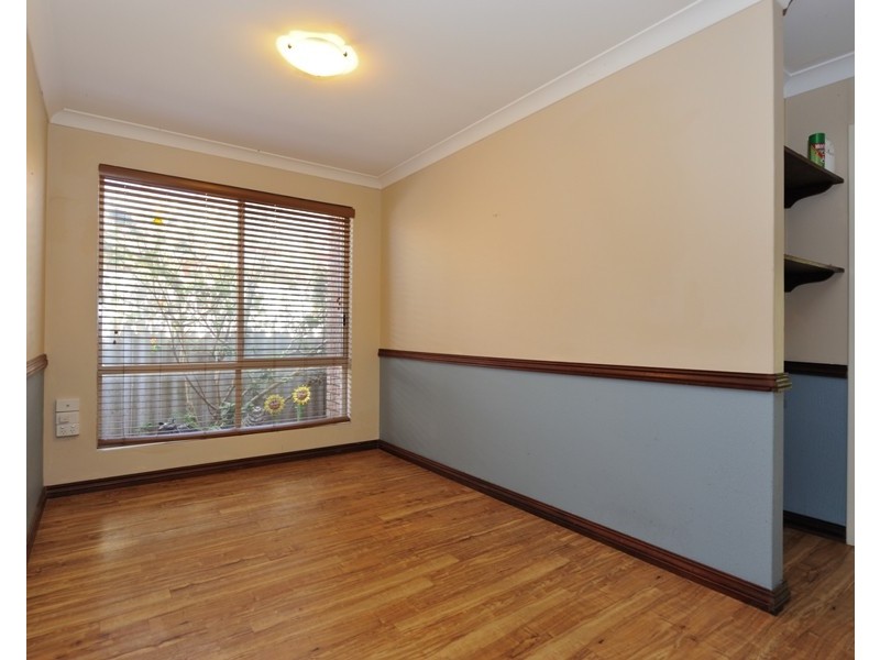 65 Lachlan Way, Bibra Lake WA 6163