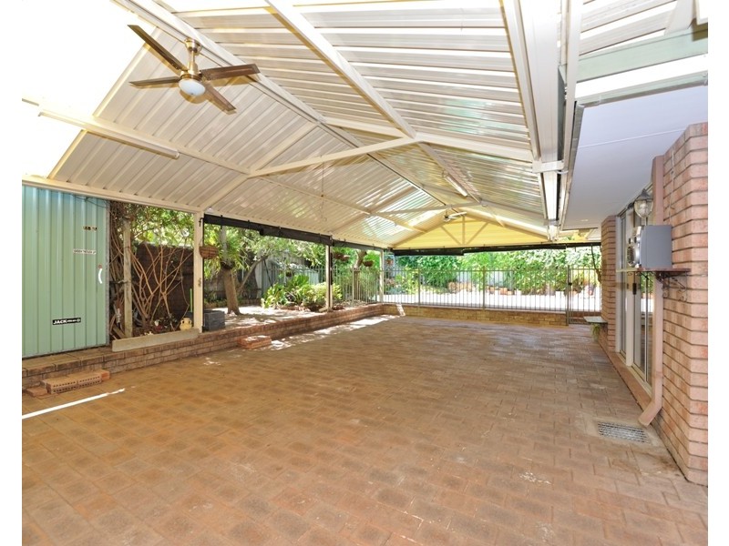65 Lachlan Way, Bibra Lake WA 6163