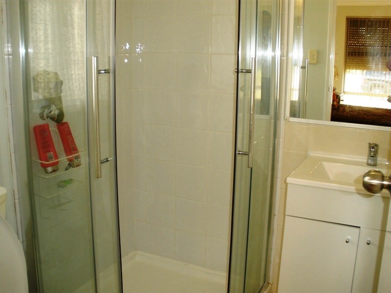 6 Silver Grove, Warnbro WA 6169