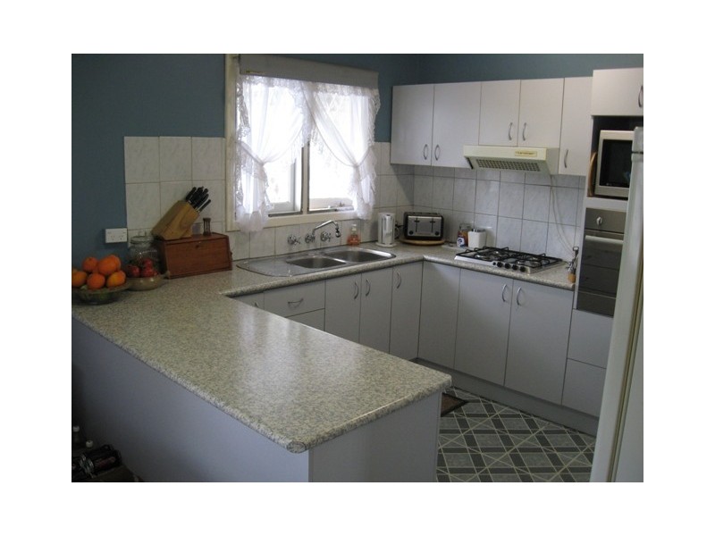 21 Kenton Way, Calista WA 6167