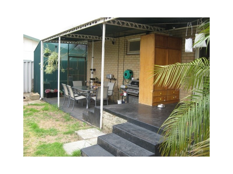 21 Kenton Way, Calista WA 6167