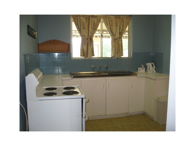 19 Kenton Way, Calista WA 6167