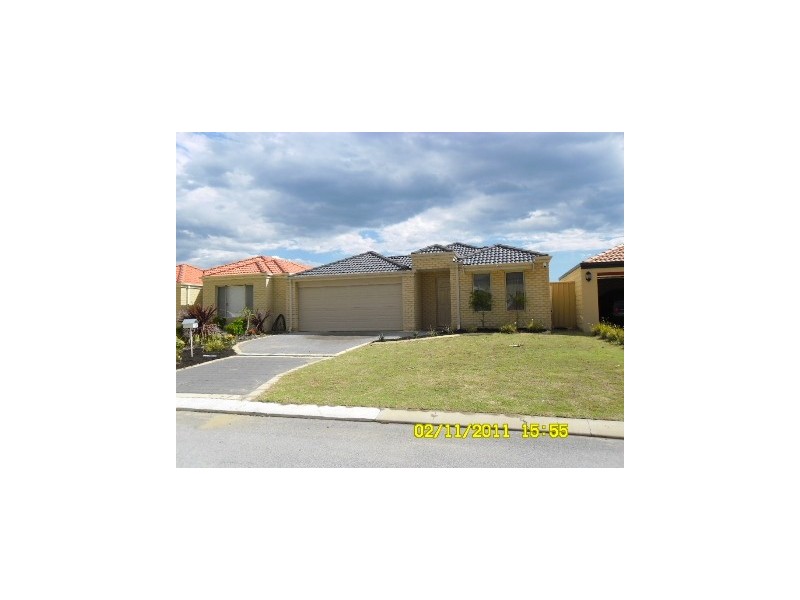 13 Bampton Road, Orelia WA 6167