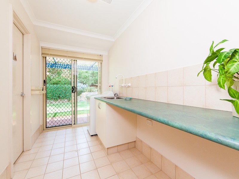 19 Tincombe Grove, Baldivis WA 6171