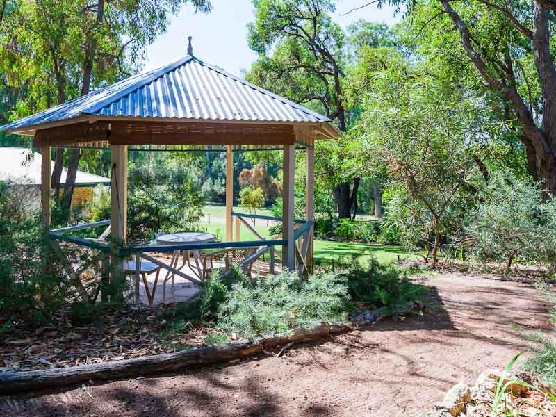 19 Tincombe Grove, Baldivis WA 6171